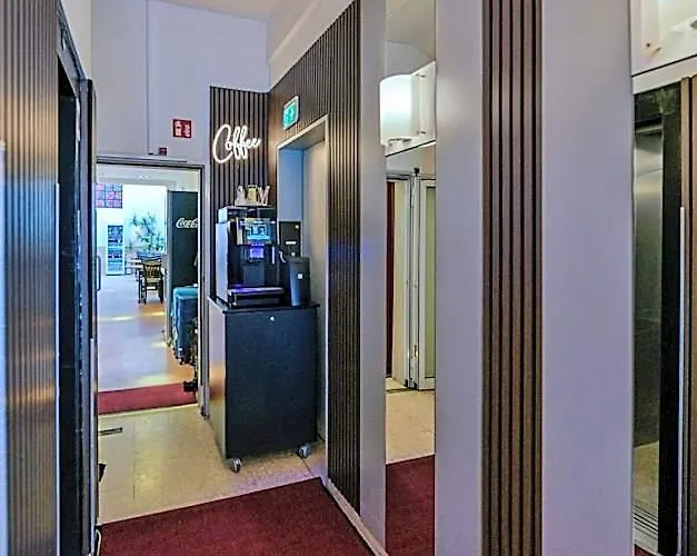 Otel Muenchner Hof - Frankfurt 3*